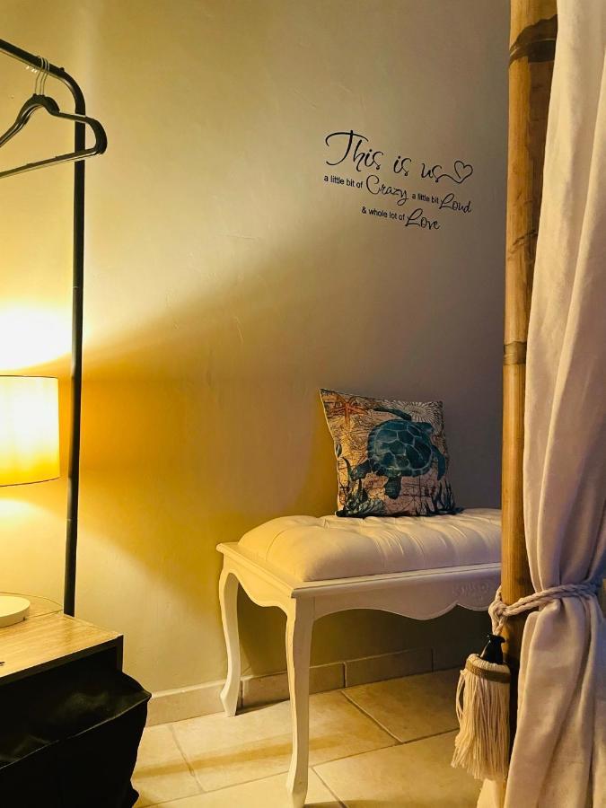 Love Room Beauté - Suites avec Jacuzzi Puget-sur-Argens Exterior foto