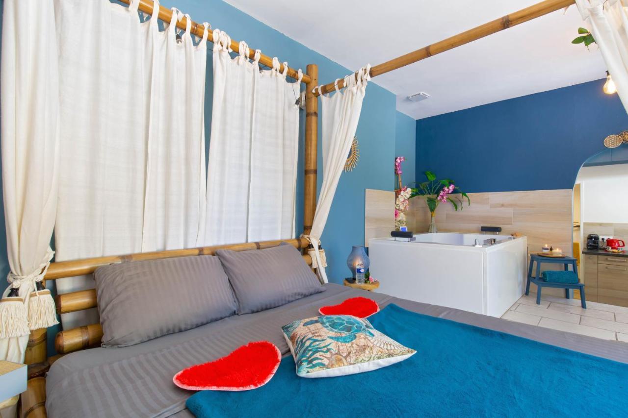 Love Room Beauté - Suites avec Jacuzzi Puget-sur-Argens Exterior foto
