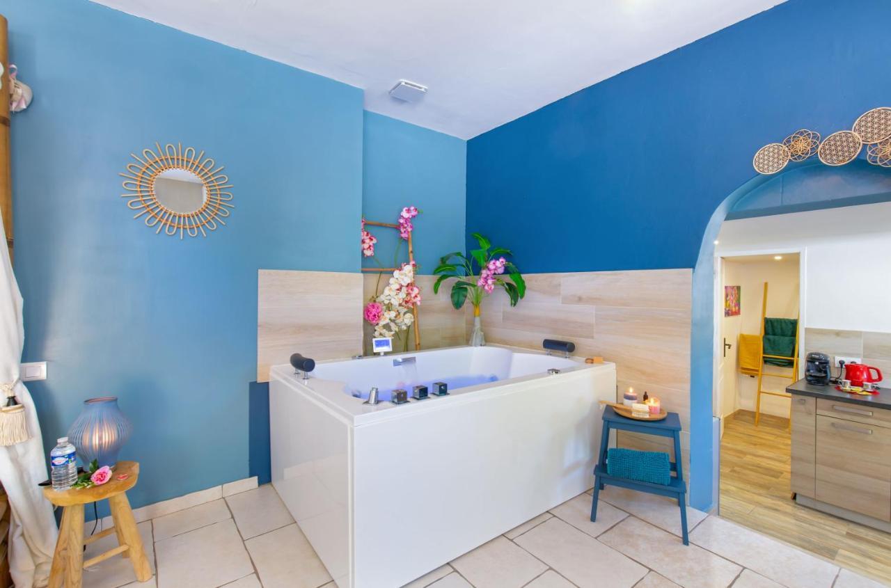 Love Room Beauté - Suites avec Jacuzzi Puget-sur-Argens Exterior foto